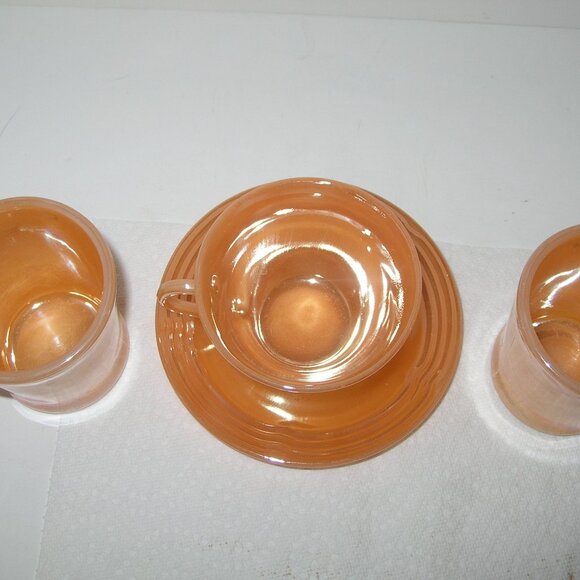 Vintage Fire King Peach Luster CUP & SAUCER & 2 MUGS Oven Ware USA F - Picture 4 of 4